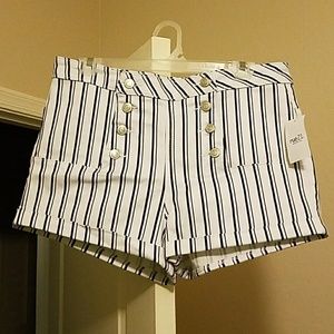 NWT Women's rue21 size 11/12 high waisted shorts